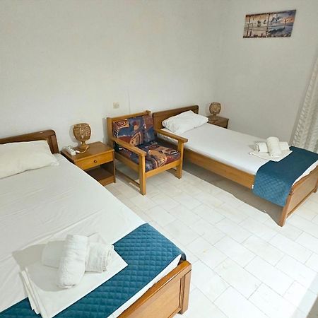 Hotel Pashos Kriopigi Eksteriør billede